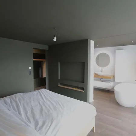 Marie Aux Champs Hotel 3*